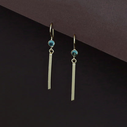 Golden Sticky Glossy Round Drop